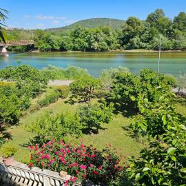 Kiki - Emerald River Suite with Private Gardens
