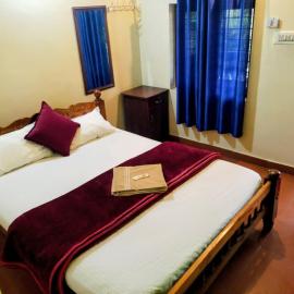 Adhivilla resort, hotel in Thirunelli