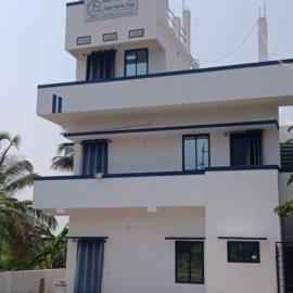 Yash Home stay, hotel i Kalale