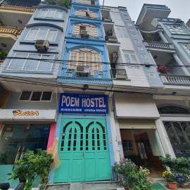 Poem Hostel, hotel in Ha Long