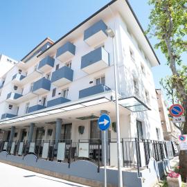 Hotel Estense, hotel in Bellaria-Igea Marina