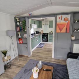 The Forest Cabin Holiday Home 15, hotel en Ballantrae