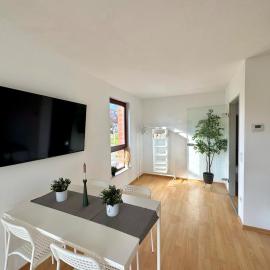 Cozy City Apartment Düsseldorf Köln, hotel v destinaci Grevenbroich