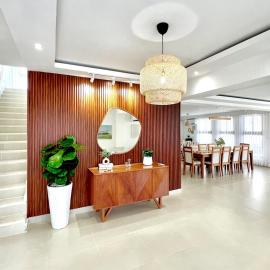 Luxury villa in Punta Cana, Casa Monika, in Vistacana near Downtown, hotel in Punta Cana