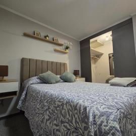 Nuevo céntrico y hermoso Departamento 3 y 2 dormitorios, hotel a Rancagua