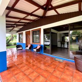The Guayabos Cozy Country Cottage Near Rio Celeste, ξενοδοχείο σε Upala