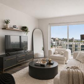 Luxury Hollywood Condo Skyline View Pool ,Jacuzzi , Gym& Parking โรงแรมในลอสแอนเจลิส