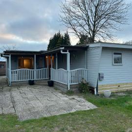 208 Chalet Bosrust, hotel a Anloo