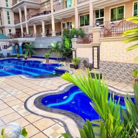 Fountain Palace Hotel & Suites