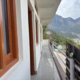 Omji Niwas - Shiv Ganga, hotell i Uttarkāshi