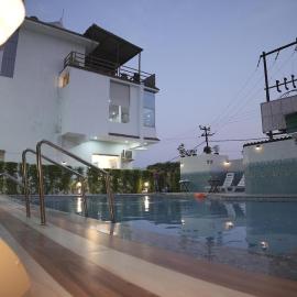 Three Heavens Corbett by MVS Hospitality