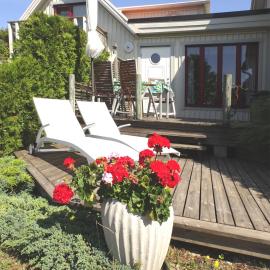 1A, Stuga med 50m till strand, hotel a Byxelkrok