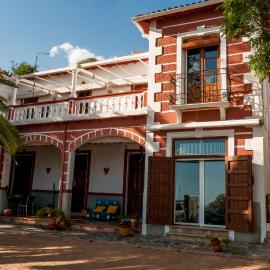 Cortijo de la Fuente, Casa rural compartida, hotel i Albuñol