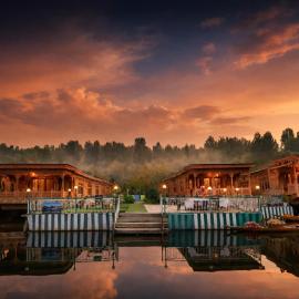 Firdous Houseboats at Dal Lake