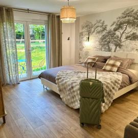 ENTRE PARENTHESE - Gîte "Le Chalet" & Spa, hotel em Warlus