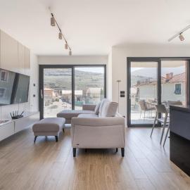 Casa Blue, sunny living