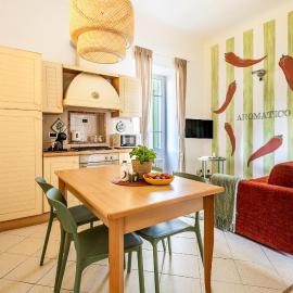 Aromatico design 2 camere da letto / centralissimo