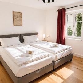 Fachwerk Loft - Parken - Balkon - Appartement am Kocher & Stadtpark