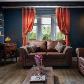 Spacious Family Getaway Hot Tub Sauna & Garden, Hotel in Abergele