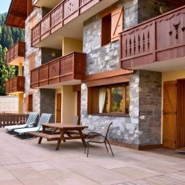 Casa-Tour du Merle N° 2, hotel i Champagny-en-Vanoise