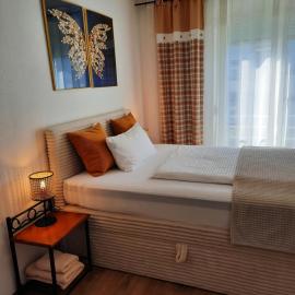 Augsburg!Möblierte Appartment!, hotel em Augsburg