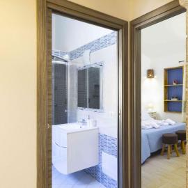 Panoramic Seaview Coastal Retreat with Pool、クニャナのホテル