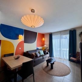 Maison 6 Personnes, Piscine Chauffée, Sauna, 6min du Centre de Pont-Aven, hotel di Pont-Aven