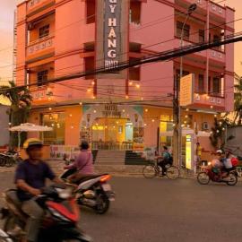 Hotel Thúy Hằng Núi Sam Châu Đốc, hotel a áº¤p VÄ©nh ÃÃ´ng