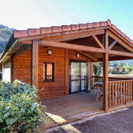 L'Oasis provençale - Joli chalet avec terrasse, hotel u gradu Solliès-Toucas