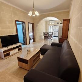 Charming Apartment in Xagħra Gozo – hotel w mieście Il-Pergla