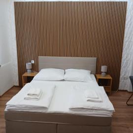 Doppelbett Zimmer mit Boxspringbett