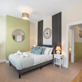 Spacious 2-Bed Eastbourne Retreat, hotel di Eastbourne