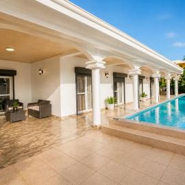 Sumptuous Villa in Antsiranana with Private Pool, hotel a Antsiakambony