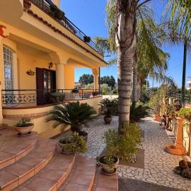 Residenza Sole e Luna Capo Vaticano, hotel v mestu Ricadi