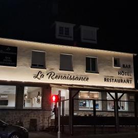 Hôtel La Renaissance, khách sạn ở Condé-sur-Noireau