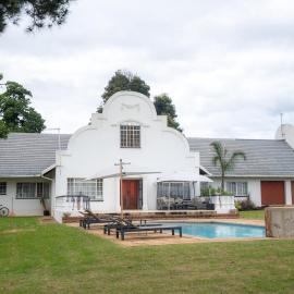 Blackwood Eco Lodge, hotel in eMalahleni