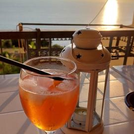 sun terrace and sea, hotel di Scalea