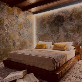 Elegant suite with garden, romantic and refined