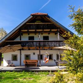 Ferienhaus im Bayerischen Wald - "Lindensalettl" mit Garten und Terrasse