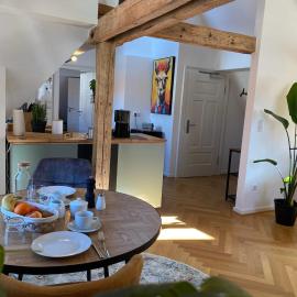 Charmanter Altbau I Parkplatz I zentral