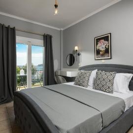 Dimitreli Venetia Studios, khách sạn ở Koinira