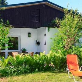 Haus Mahlow Familie Bress, hotel a Blankenfelde