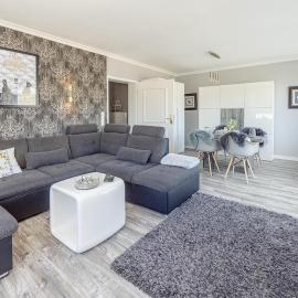 Ferienwohnung mit Sauna in ruhiger Lage mit Burgblick