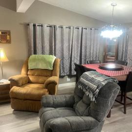 House in Pahrump sleeps 9, D Valley, מלון בפארומפ