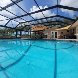 Bradenton FL 4BD Pool House
