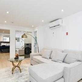 Luxury 3BR Waterfront Escape In FiDi Seaport