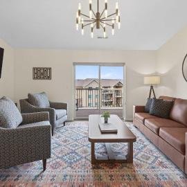 1J Top Floor Moab RedCliff Condo POOL & HOT TUB, hotel Moabban