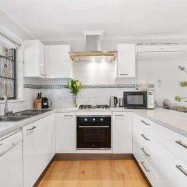 Banksia Beach House