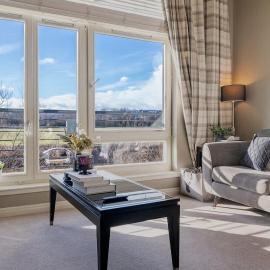 Stirling Riverview Apartment - Free Parking