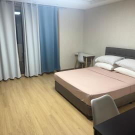 Nice and fresh Spacious Studio with Balcony in Clark, hotel v destinácii Fort Stotsenburg